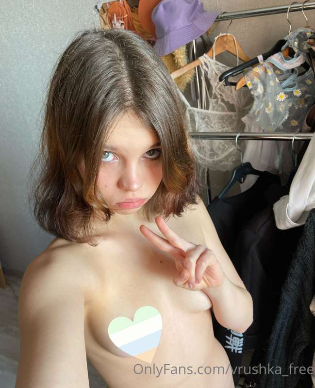 how do you like my face and this heart on my chest?❤️‍🔥