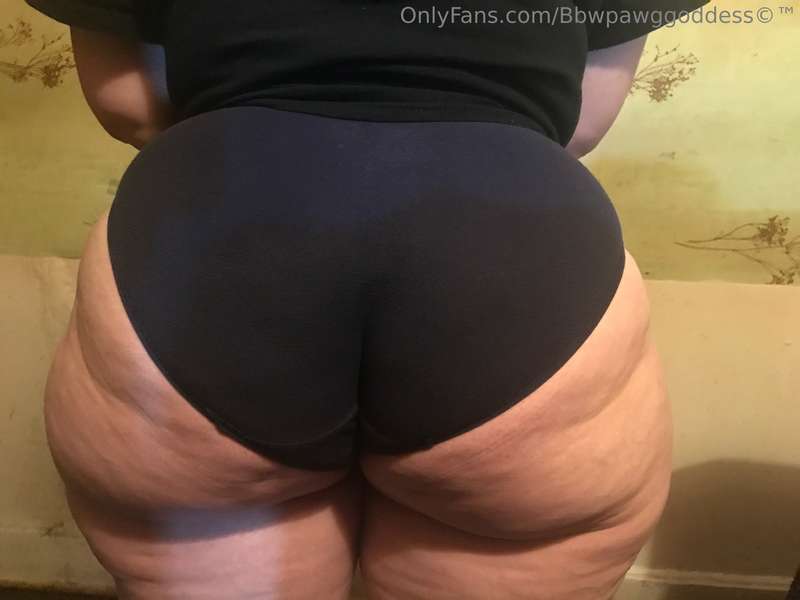 bbwpawggoddess