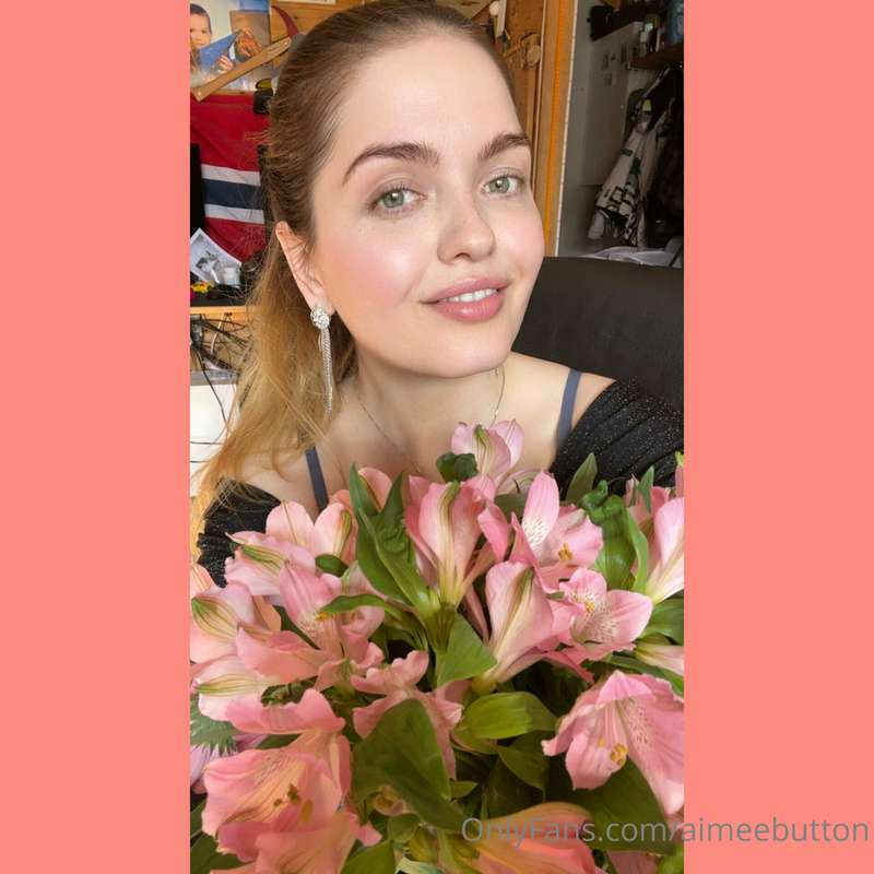 aimeebutton image #4