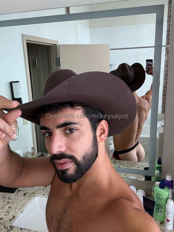 mikeysaynt