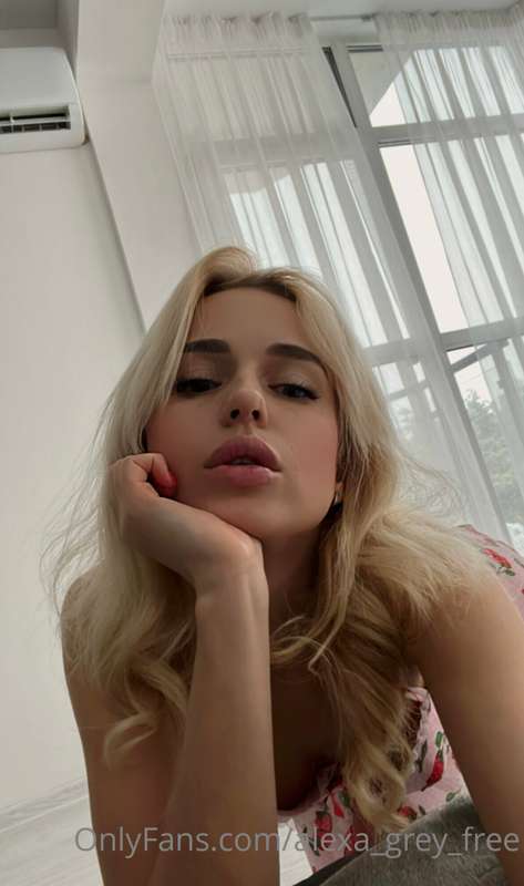 alexa_crey_vip