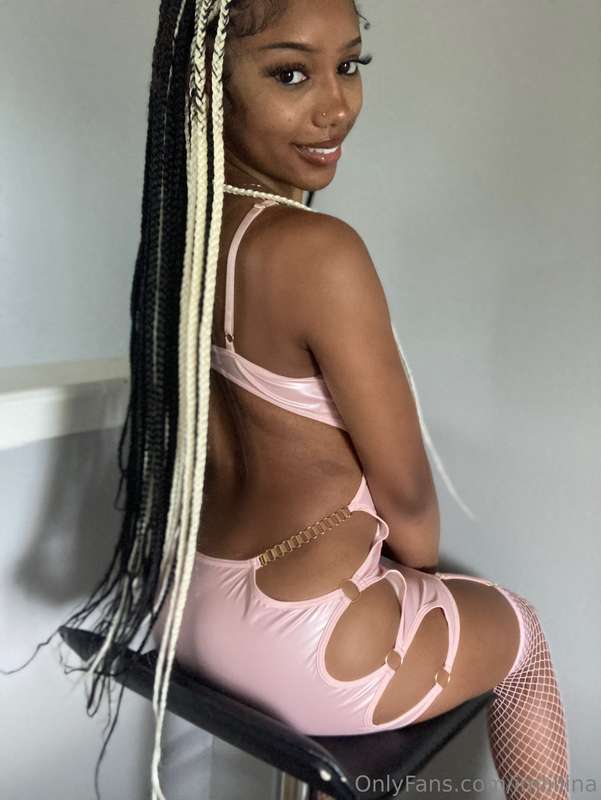 Ready to spoil you today… who wants a peek at what’s waiting..