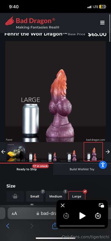 I really wanna drool all over this and stretch my kitty with..