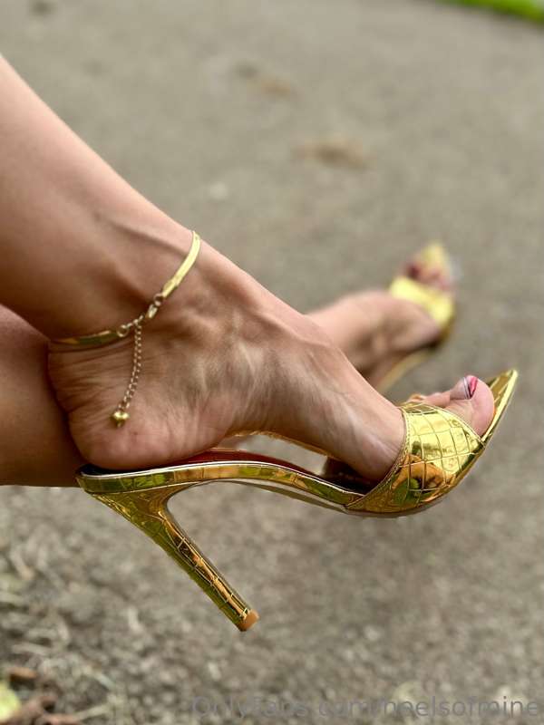 heelsofmine image #7