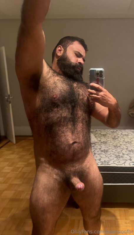 WOOF !! 