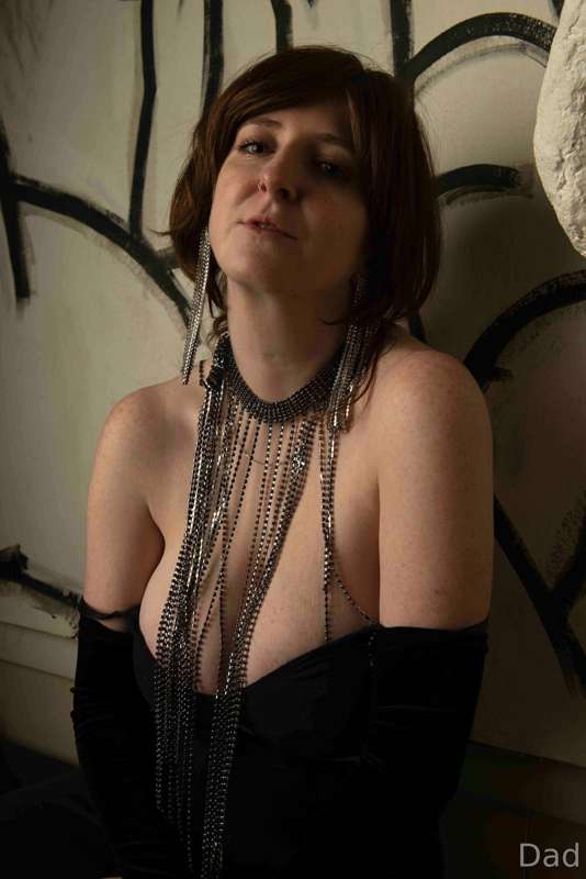 dadeleine image #1