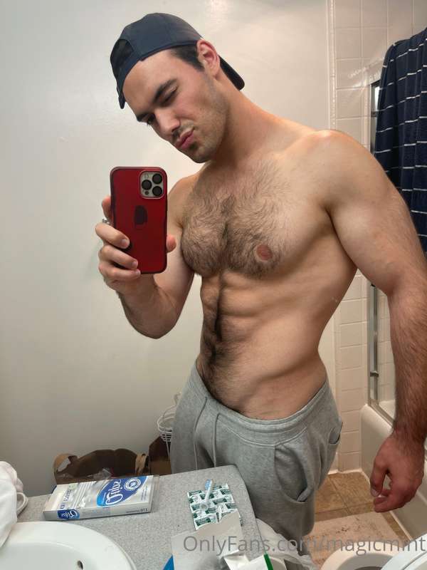 😝