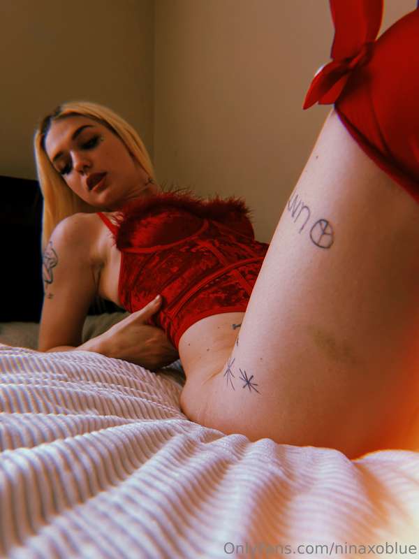 ninaxoblue image #5