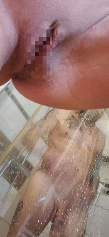 🇩🇪 Bis er fertig ist mit duschen 🚿 nimmst du mich in der Zwi..