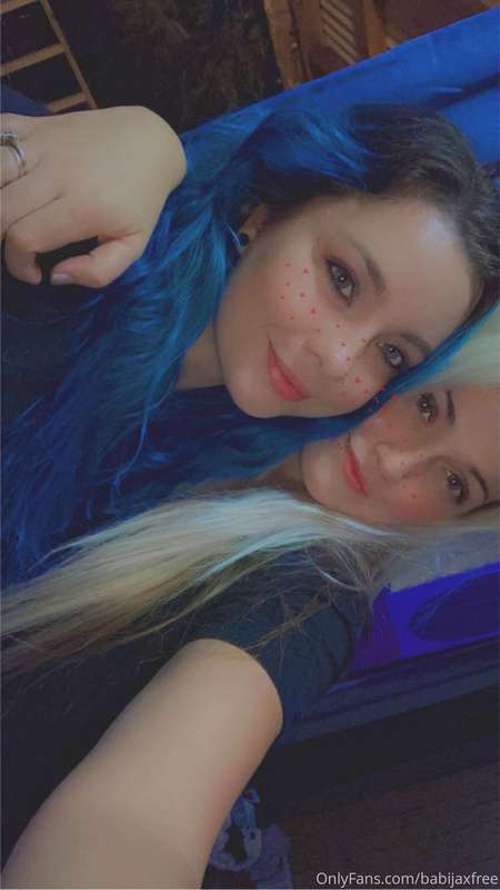 🦋🦋🦋  @dakotafreeling  @dakotafreelingtease