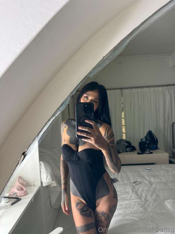 I’m in the mood to be a little reckless… tempt me 💋