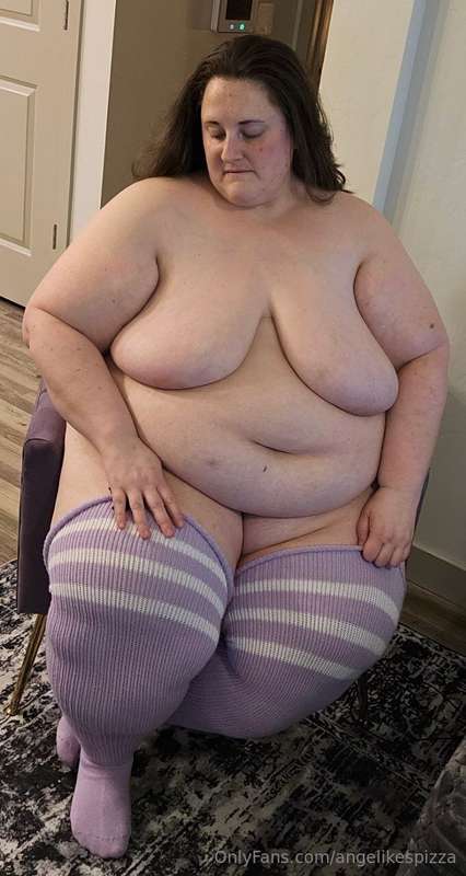 FREEE PAGE of the most down to earth sexy SSBBW https://only..