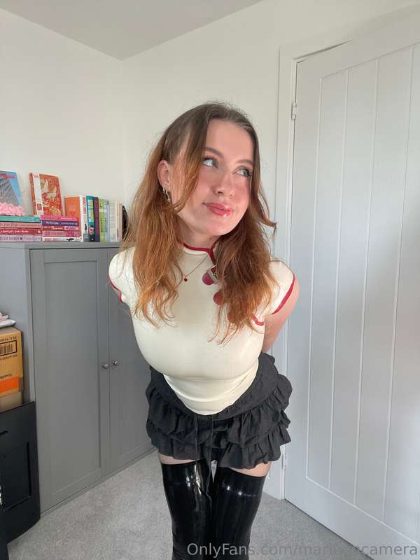 marieoncamera