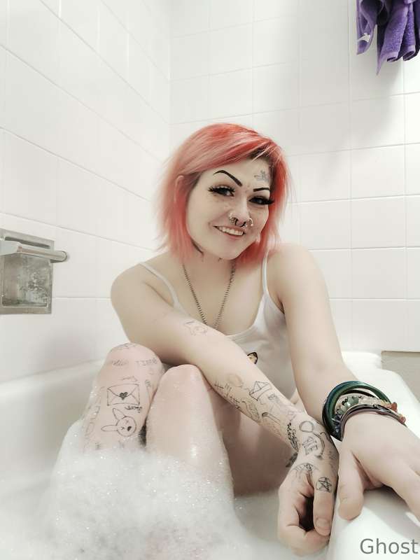 urghostgurl666 image #4