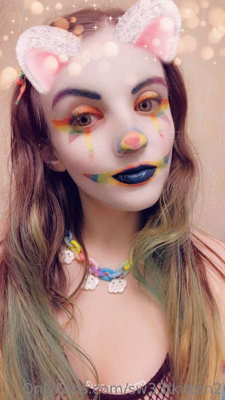 animal ear snapchat selfies

also there's a nipple! 😆 lol