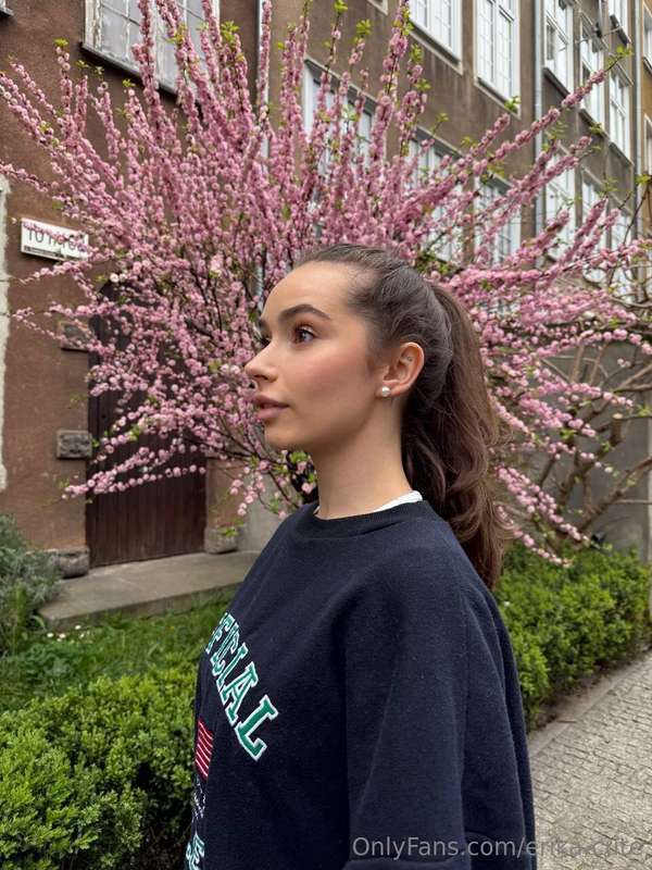 erika-cute