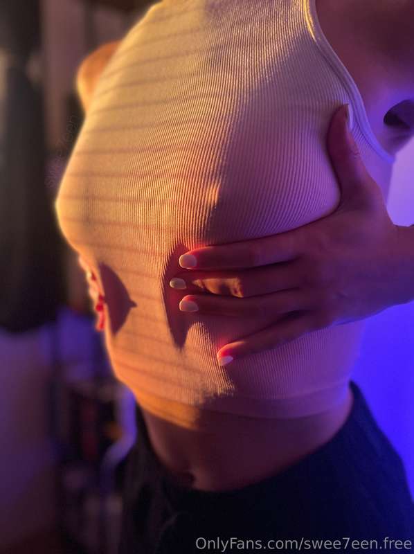 Golden hour and I'm hornier than everCome check out the vide..