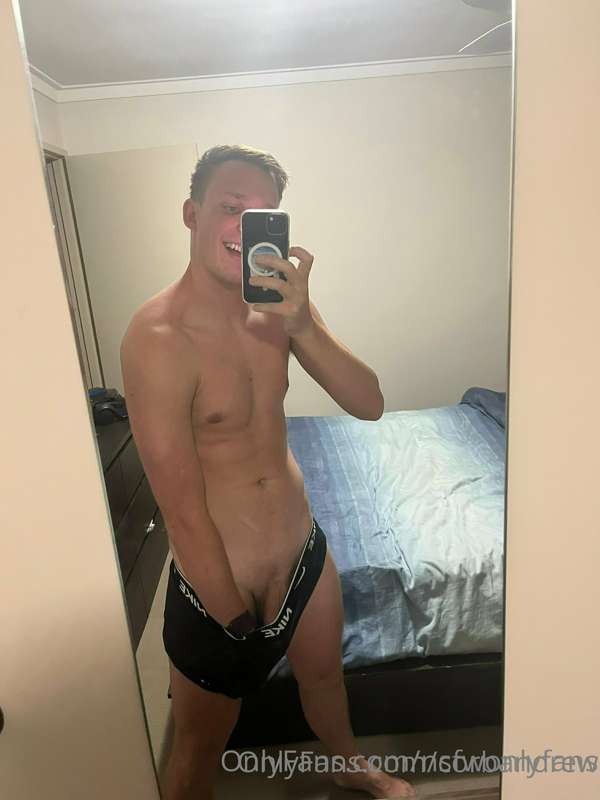 Cum check out this Australian hottie @corbandrew

Corban has..