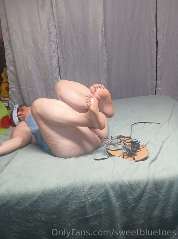 sweetbluetoes image #2