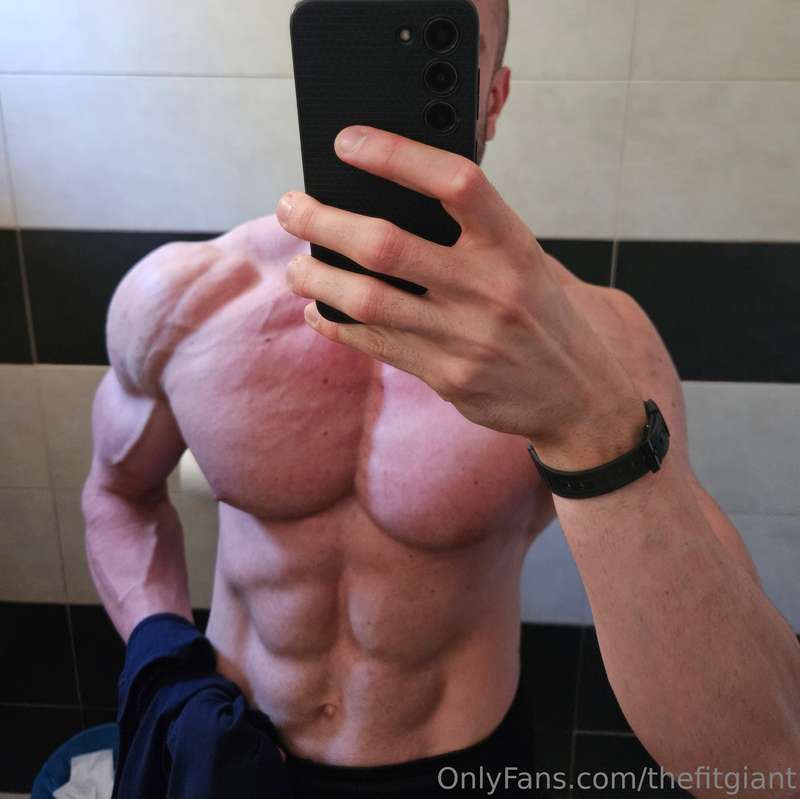 Worship your Dom.