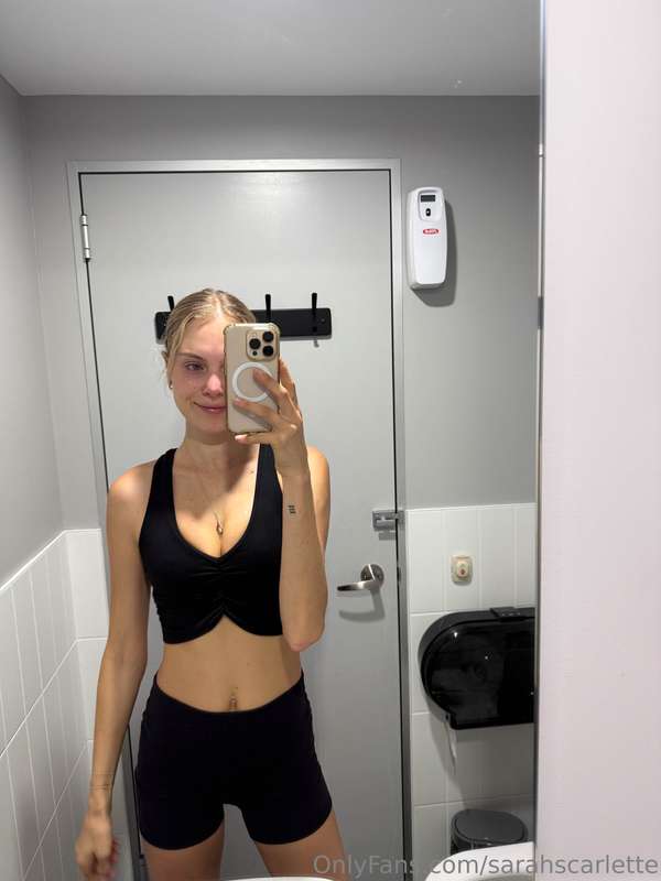 sarahscarlette