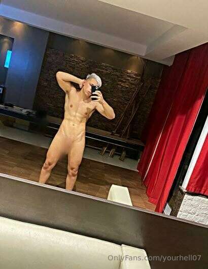 💣#FREE #FREE #FREE💣

HELLO BABY, I'm @SANTIHOTT32 🍆

🥵🔥free ..