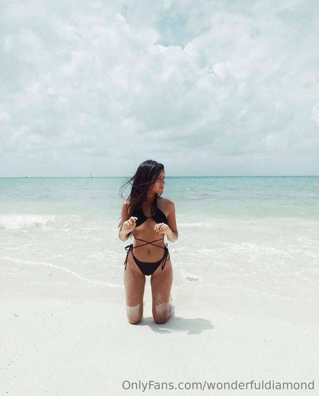 ✨✨FREE SUBSCRIPTION ✨✨What are you waiting for? I'm Lupita A..