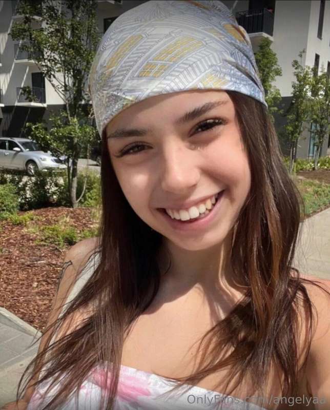 angelyaa