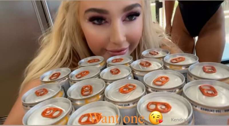Photo 60 of Kendra Sunderland on Tocromo