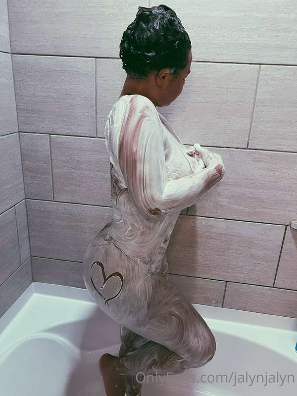 dm me if you want private content