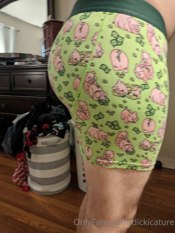 dickicature image #2