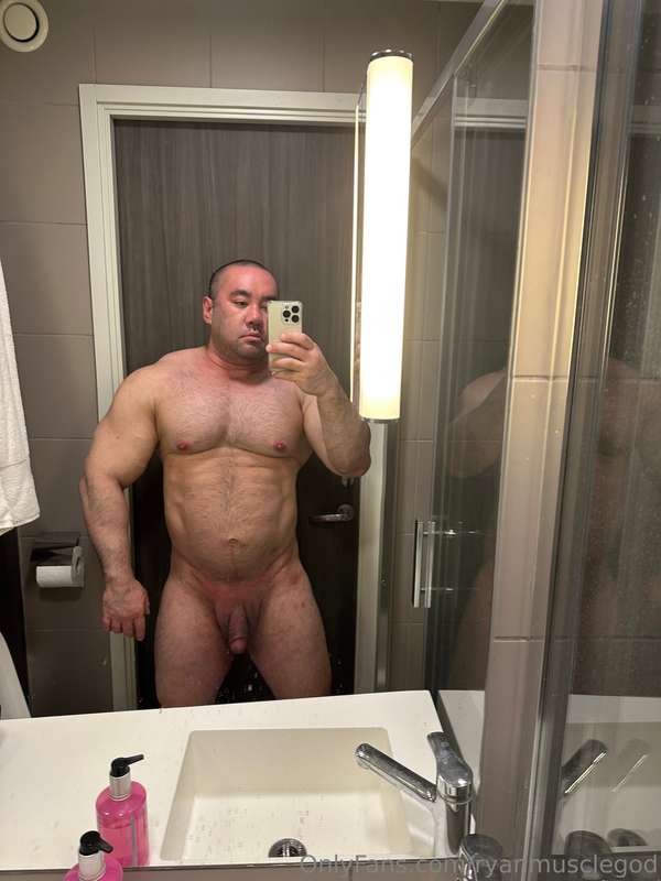 ryanmusclegod