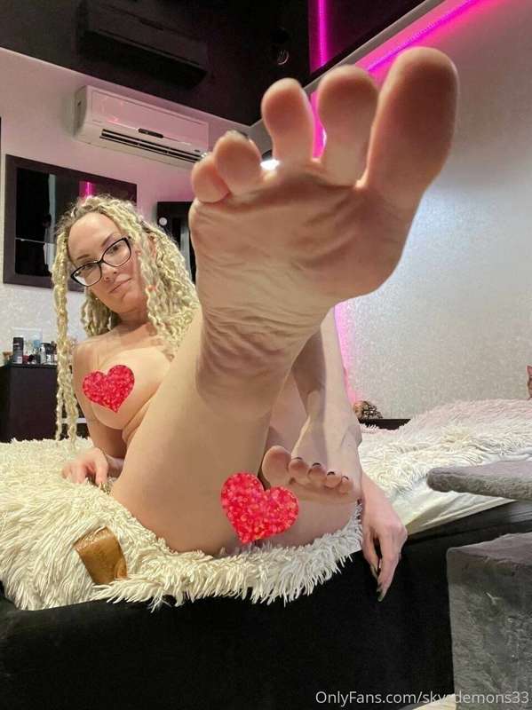 🔞 𝕊𝕙𝕖 𝕚𝕤 𝕂𝕀ℕ𝕂𝕐 𝕒𝕟𝕕 ℍ𝕆𝕋! 🔞 😈𝐂𝐮𝐬𝐭𝐨𝐦 𝐯𝐢𝐝𝐞𝐨𝐬 𝐚𝐧𝐝 𝐩𝐡𝐨𝐭𝐨𝐬😈 🔞FEMDOM..