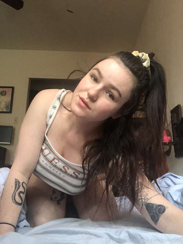 my baby girl @daphnerae is so fine 🍑🥵🔥
