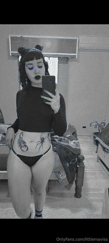 🤫🖤