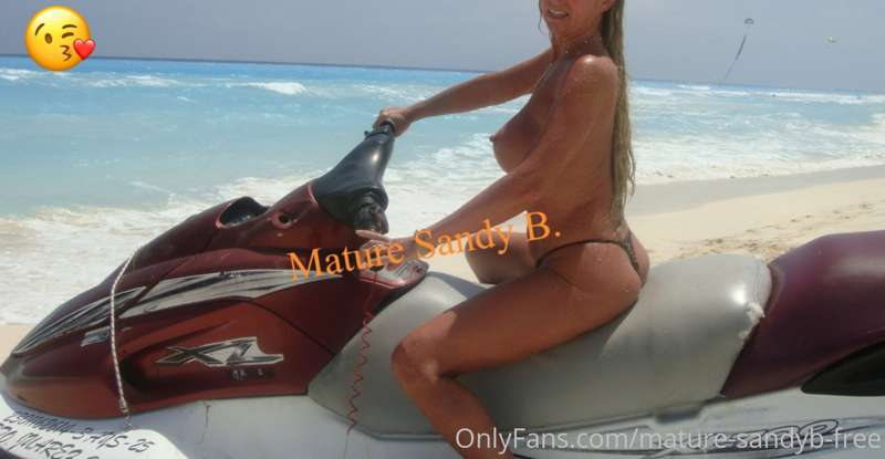 mature-sandyb-free