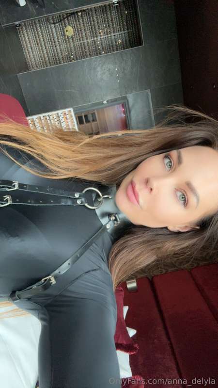 anna_delyla