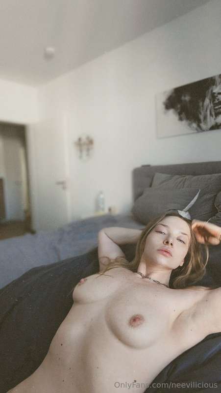 neevilicious image #2