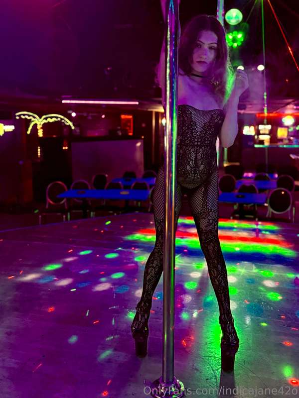 Hey😉 I have a lot of new full access stage set videos, messa..