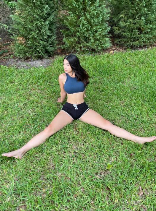 Foto 298 de Aishah Sofey no Tocromo