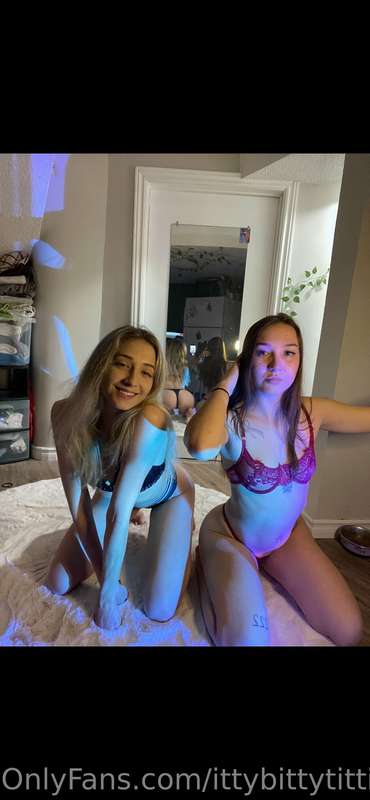 me & my hot friend 🩷
(tags at bottom vvv)