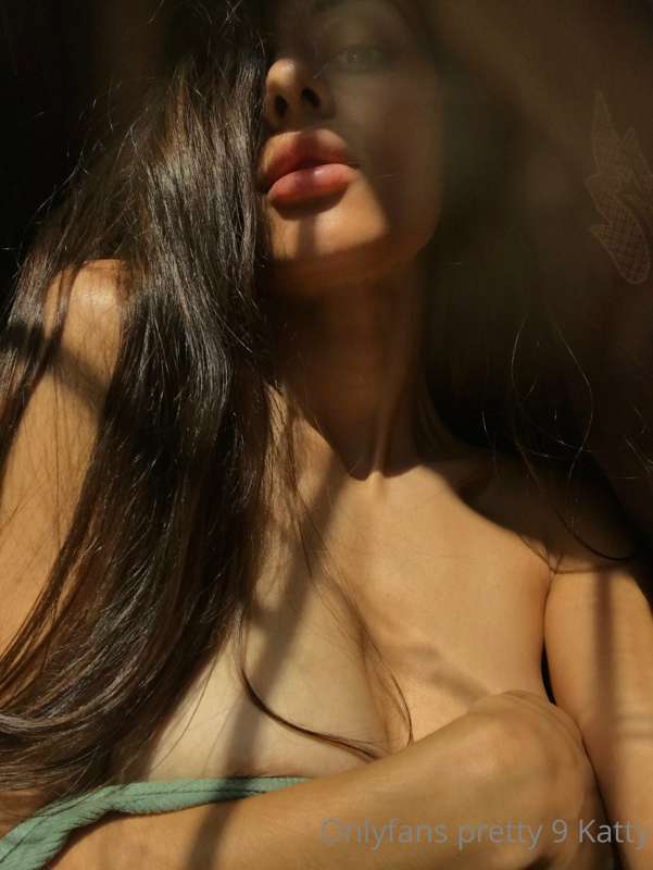 Hey friends 😉
What you think about this morning pics?💋🔥💦