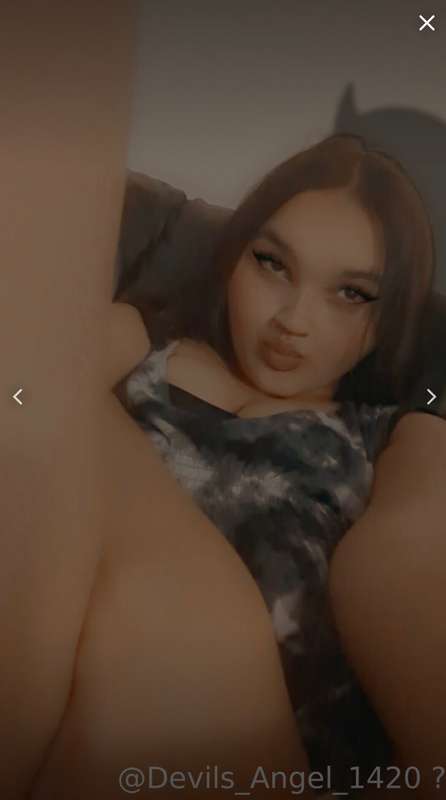 # **Check out this babe❤️🔥** @devilsangel1420  want to help ..