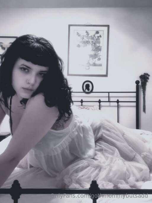gothmommybutsadd