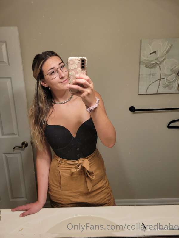 collaredbabe image #0
