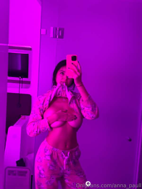 anna_paull