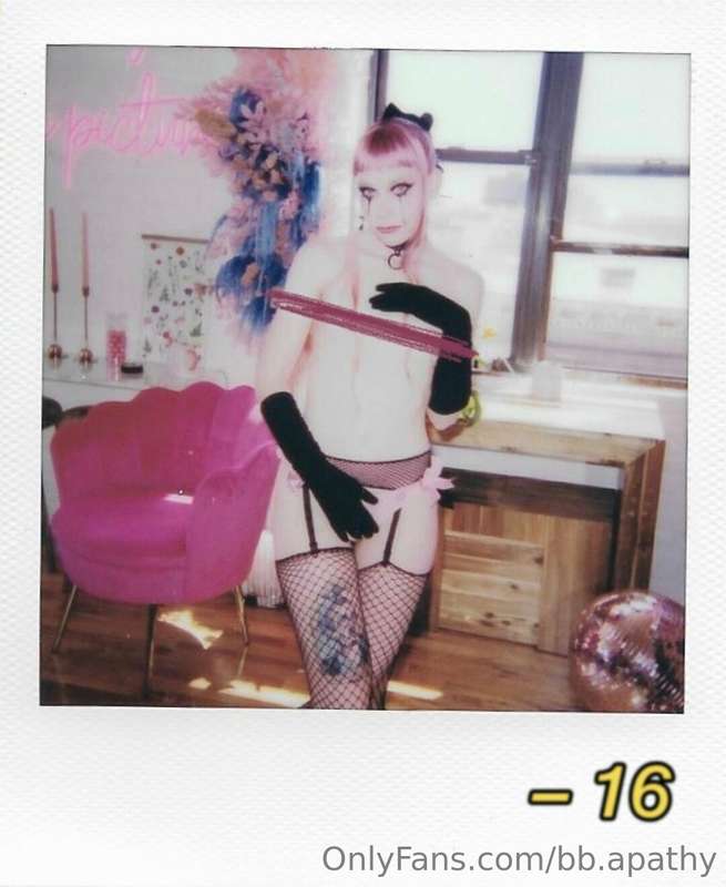 bb.apathy image #14