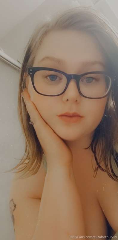 elizabethlily19