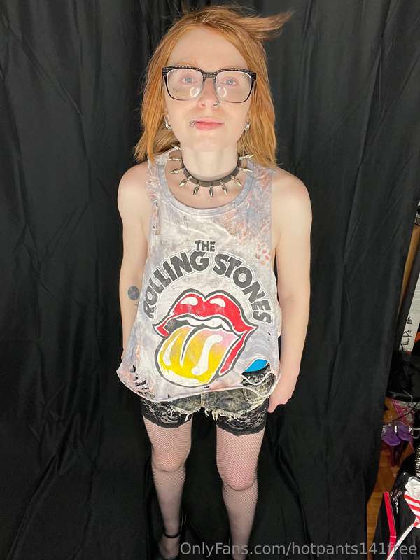 Flashing you in my Rolling Stones shirt. 