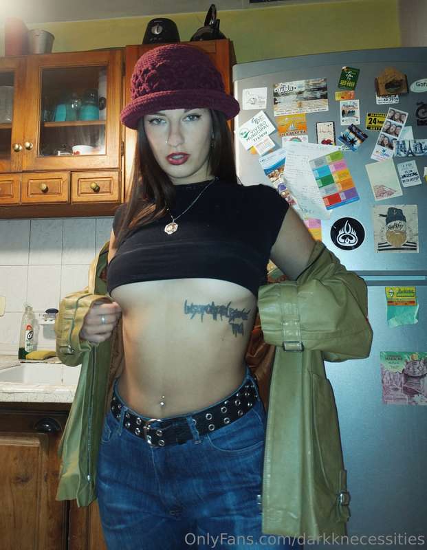 **Hi fan** 💋💋🖤